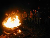 Saturday-Bonfire_Xmas_Tree_Fun_1.jpg