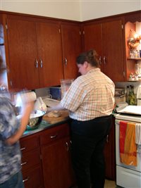 JONAS_Blurry_Vos_Kitchen.jpg