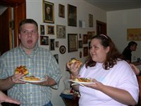 JONAS_Logo_Stompbox_Eating.jpg